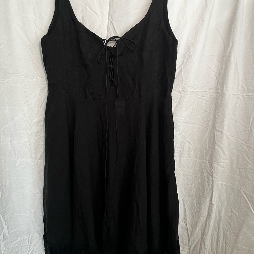 Linennaive “Eva” Black Lace & Linen Cocktail Dress || Plus Size 2XL - Picture 2 of 6